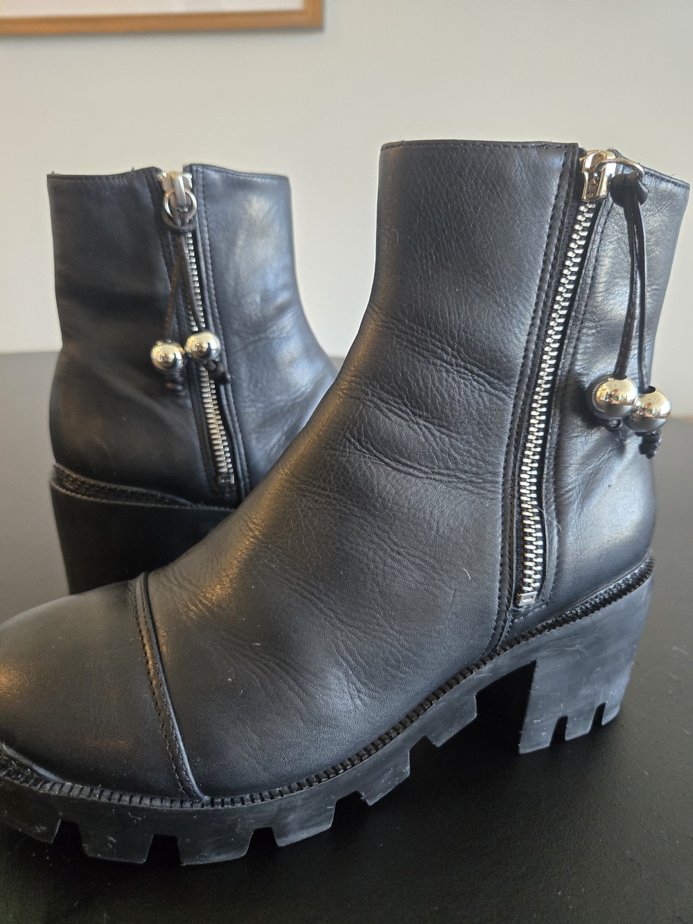 ​Schutz Black Leather Lug Sole Ankle Boots Side Zip Chunky Heel Size 6